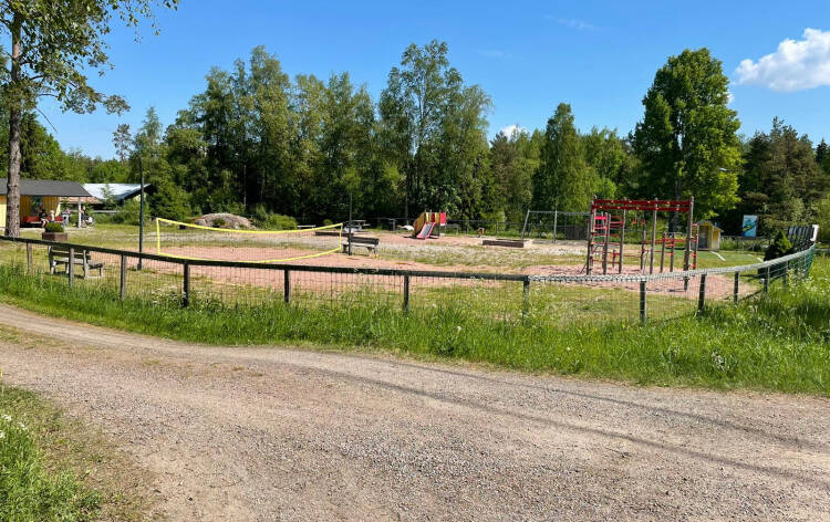 Leikkikenttä